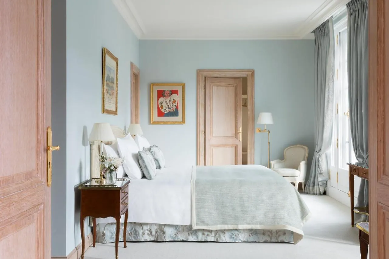 *****  Le Bristol Paris - An Oetker Collection Hotel Франция