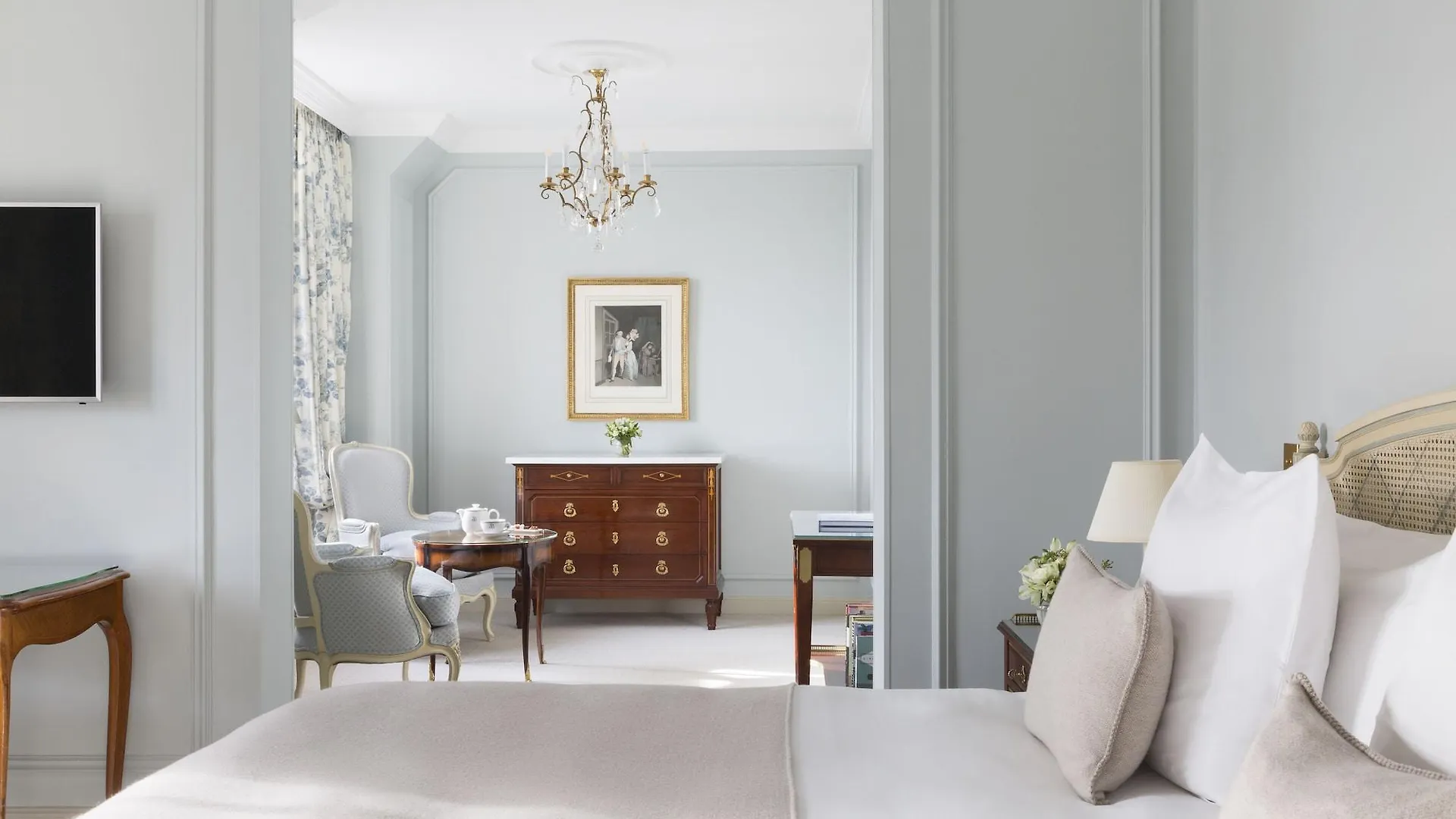 Le Bristol Paris - An Oetker Collection Hotel 5*,  Франция