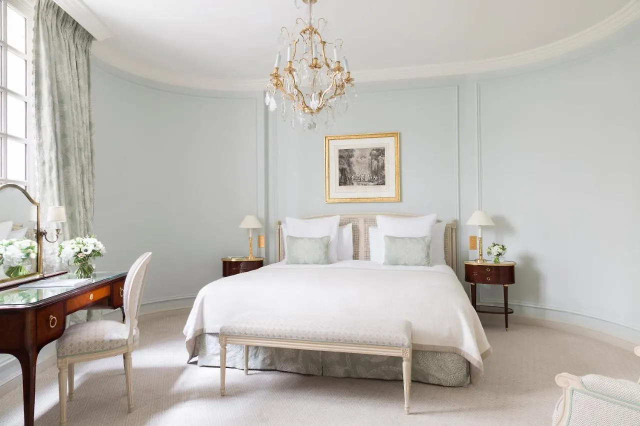 *****  Le Bristol Paris - An Oetker Collection Hotel Франция