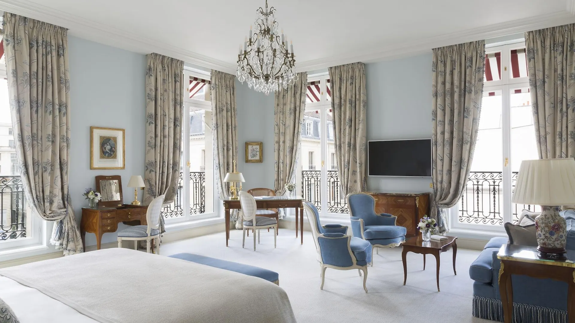 Le Bristol Paris - An Oetker Collection Hotel 5*,