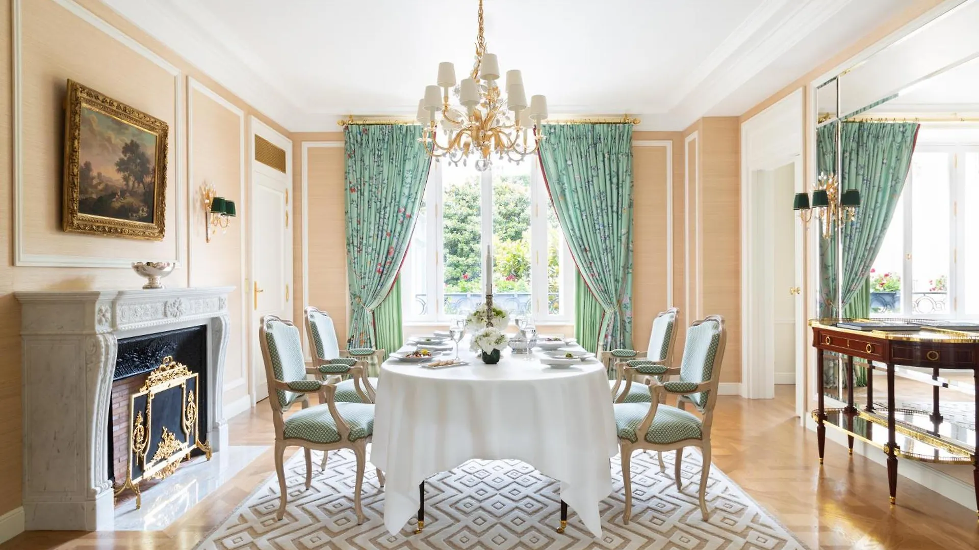 Le Bristol Paris - An Oetker Collection Hotel